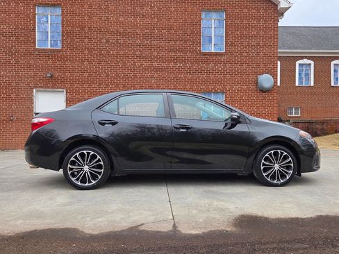 Used 2016 Toyota Corolla S image 4