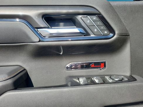 New 2025 GMC Sierra 1500 AT4 w/ AT4 Premium Package image 11