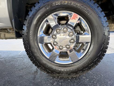 Used 2019 GMC Sierra 2500 SLT image 23