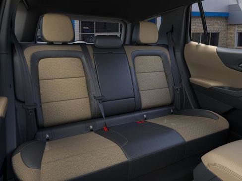 New 2026 Chevrolet Equinox ACTIV FWD image 42
