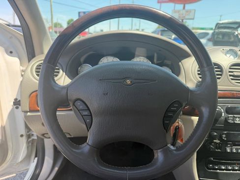 Used 2003 Chrysler 300M FWD image 14