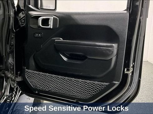 Used 2021 Jeep Wrangler Unlimited Sport AWD/4WD image 38