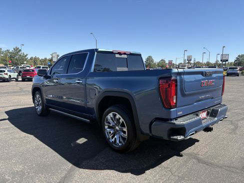Used 2025 GMC Sierra 1500 Denali AWD/4WD image 5