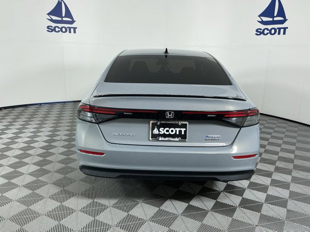 Used 2024 Honda Accord Sport image 5