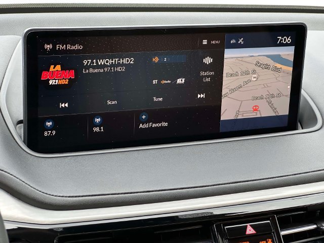 Certified 2023 Acura MDX w/ Technology Package AWD/4WD image 36