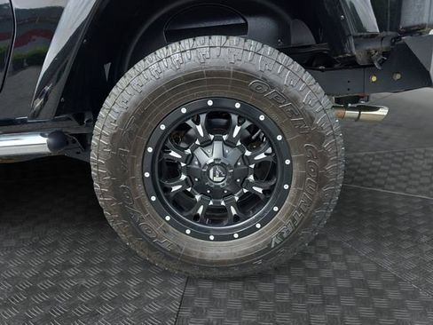 Used 2013 Jeep Wrangler Sahara w/ Mopar Chrome Edition Group AWD/4WD image 33