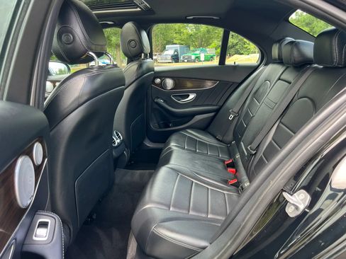 Used 2020 Mercedes-Benz C 300 4MATIC Sedan w/ AMG Line image 18