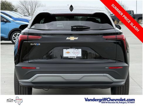 New 2026 Chevrolet Blazer EV LT FWD image 5
