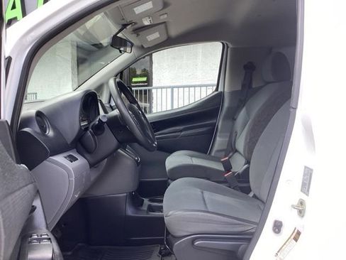 Used 2020 Nissan NV200 S w/ Back Door Glass Package FWD image 22