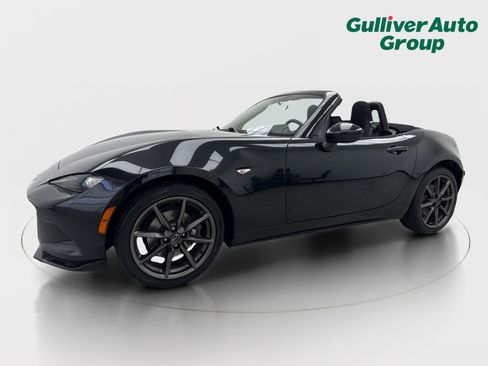Used 2016 MAZDA MX-5 Miata Club image 17