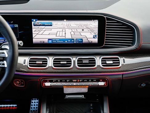 New 2026 Mercedes-Benz GLE 63 AMG S image 11