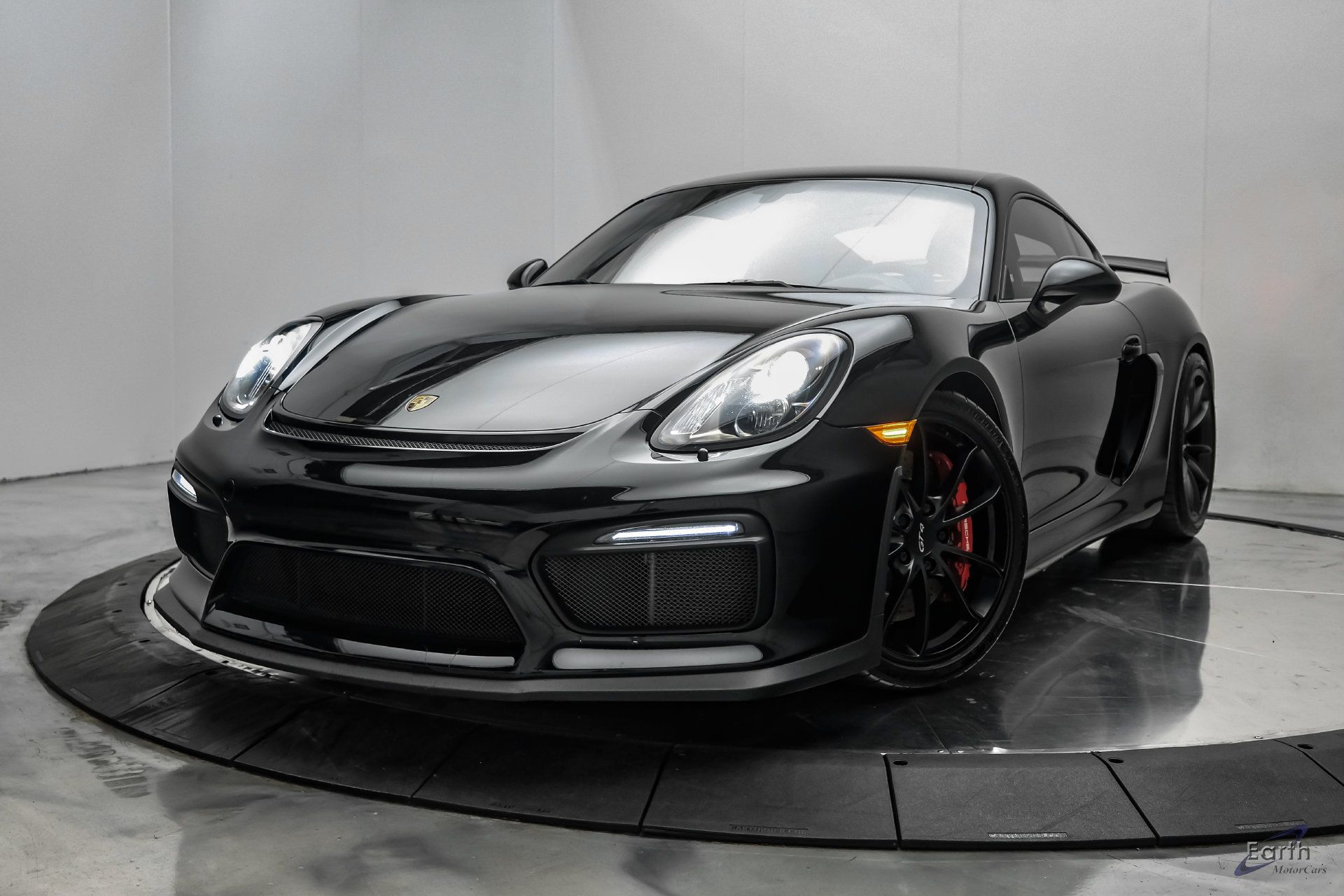 Used 2016 Porsche Cayman GT4 RWD image 4