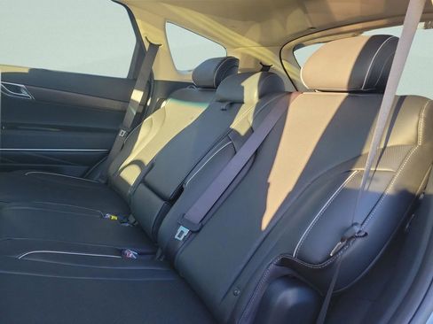 New 2026 Genesis GV80 2.5T Advanced image 33