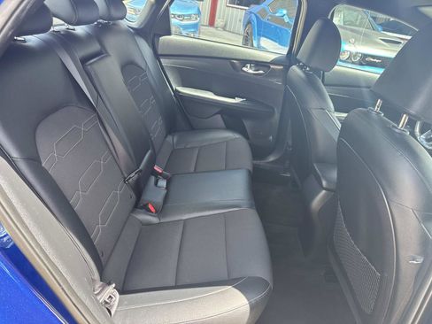 Used 2021 Kia Forte GT-Line image 9