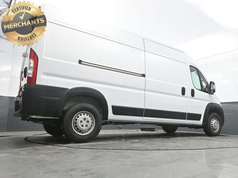 Used 2025 RAM ProMaster 2500 w/ Convenience Group image 38