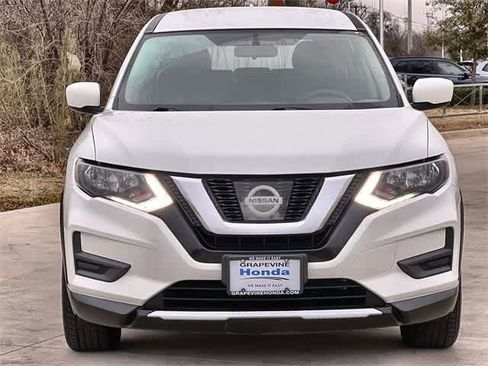 Used 2017 Nissan Rogue S image 7