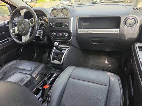 Used 2017 Jeep Compass High Altitude AWD/4WD image 22