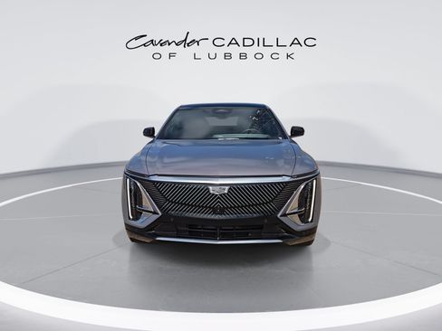 Certified 2024 Cadillac Lyriq Tech w/ Driver Assist Package AWD/4WD image 3