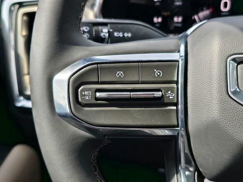 New 2026 GMC Canyon Denali AWD/4WD image 19
