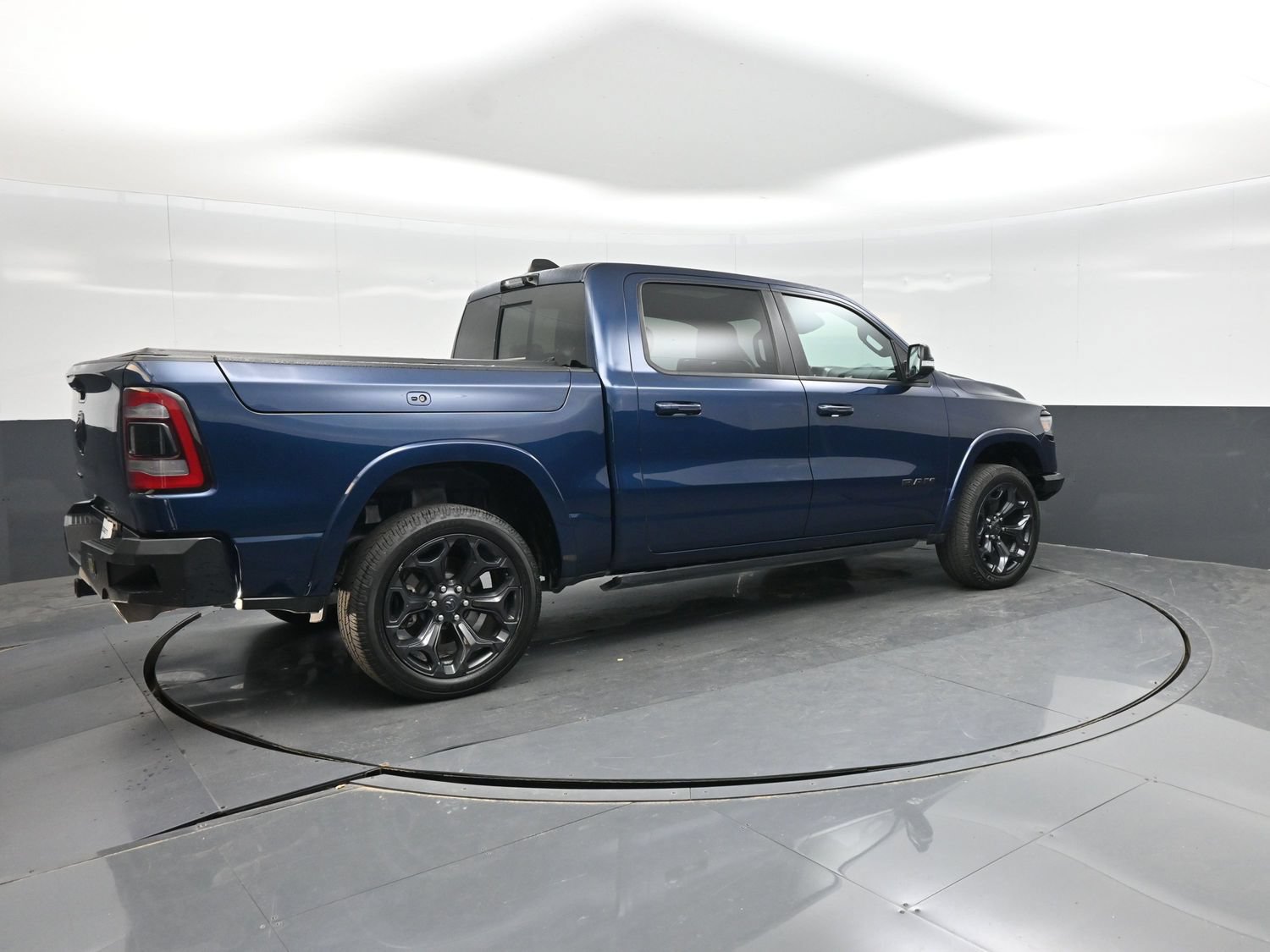 Used 2022 RAM 1500 Limited RWD image 12