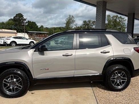 New 2026 GMC Terrain AT4 image 4