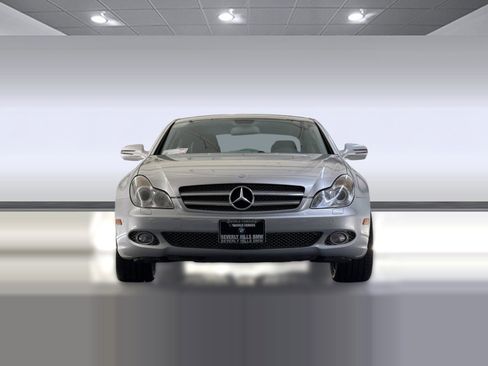 Used 2009 Mercedes-Benz CLS 550 image 5