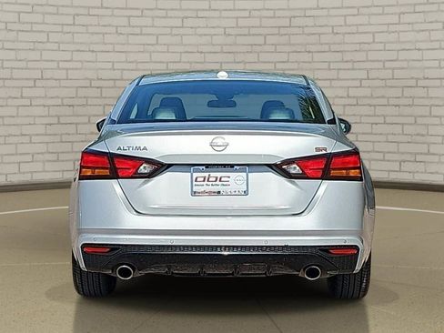 Used 2025 Nissan Altima 2.5 SR image 6