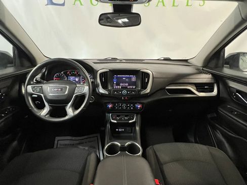 Used 2023 GMC Terrain SLE w/ Driver Convenience Package FWD image 13