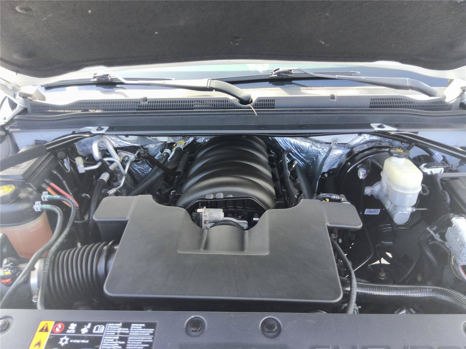 Used 2017 Chevrolet Suburban Premier AWD/4WD image 14