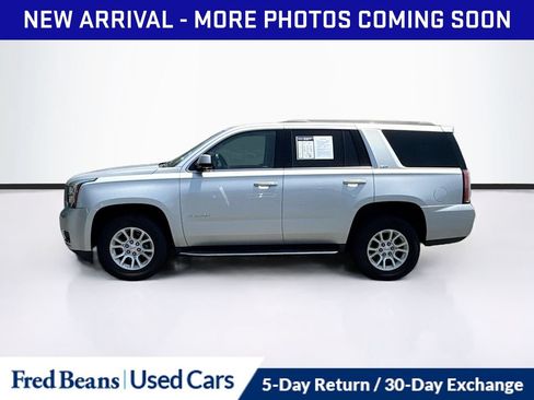 Used 2018 GMC Yukon SLT w/ Open Road Package AWD/4WD image 4