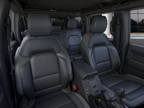 New 2026 Ford Bronco Outer Banks AWD/4WD image 10
