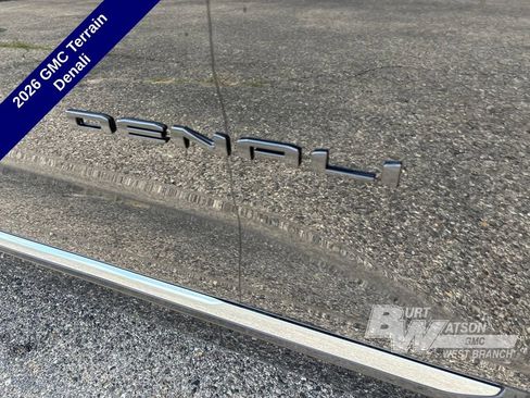 New 2026 GMC Terrain Denali w/ LPO, Black Badging Package AWD/4WD image 9