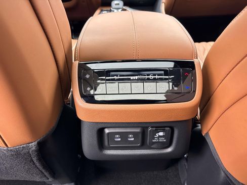 New 2026 INFINITI QX60 Autograph w/ Dark Cargo Package image 9