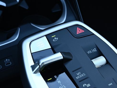 New 2026 BMW X1 xDrive28i w/ Technology Package image 18