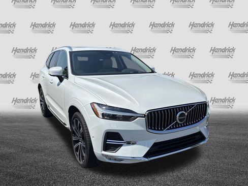 Used 2023 Volvo XC60 B6 Ultimate w/ Protection Package Premier AWD/4WD image 3