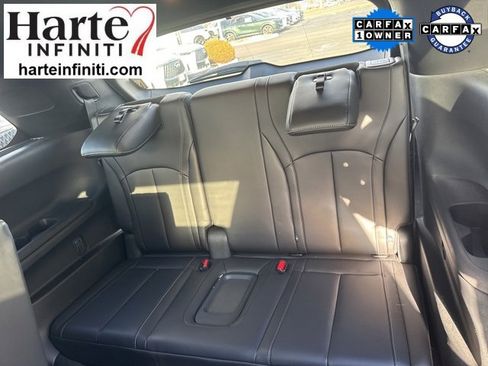 Certified 2025 INFINITI QX60 Luxe w/ Black Edition image 11