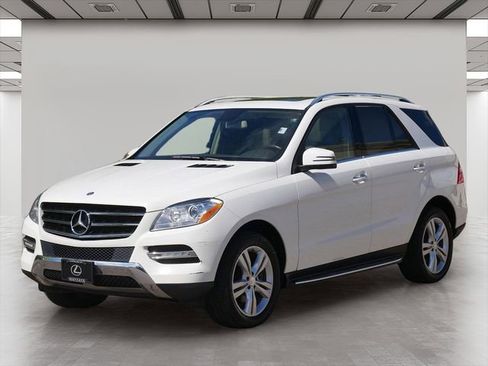 Used 2013 Mercedes-Benz ML 350 4MATIC image 2