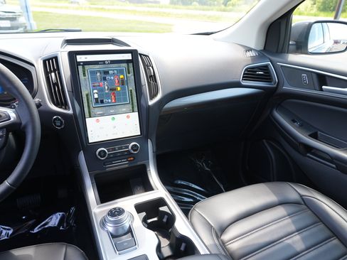 Used 2024 Ford Edge SEL w/ Convenience Package AWD/4WD image 24