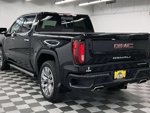 Used 2023 GMC Sierra 1500 Denali w/ Denali Reserve Package AWD/4WD image 3