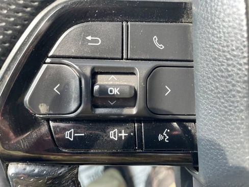Used 2022 Toyota Tundra SR5 AWD/4WD image 18