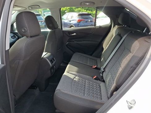Used 2024 Chevrolet Equinox LT AWD/4WD image 19