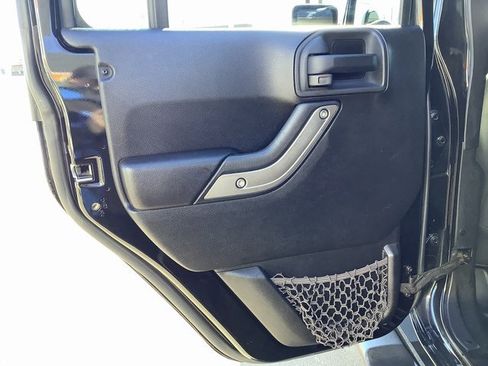 Used 2012 Jeep Wrangler Unlimited Sport image 20