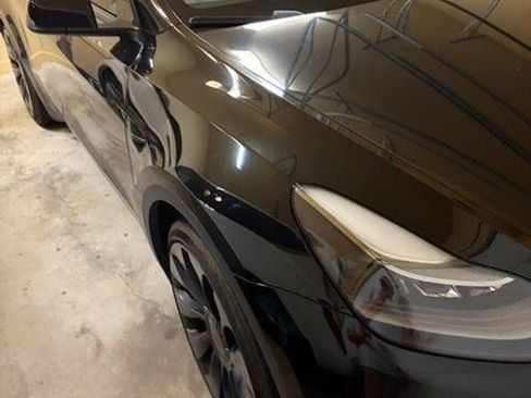 Used 2022 Tesla Model Y Performance AWD/4WD image 2