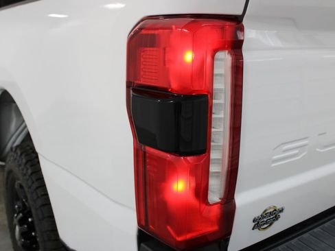 Used 2023 Ford F250 XL w/ STX Appearance Package image 21