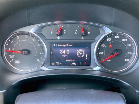 Used 2024 GMC Terrain SLE image 25