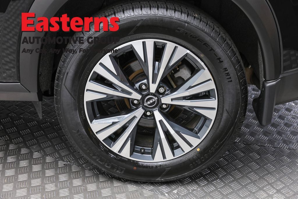 Used 2023 Nissan Rogue SV w/ SV Premium B Package AWD/4WD image 10