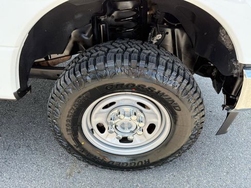 Used 2022 Ford F250 XL w/ Power Equipment Group AWD/4WD image 37