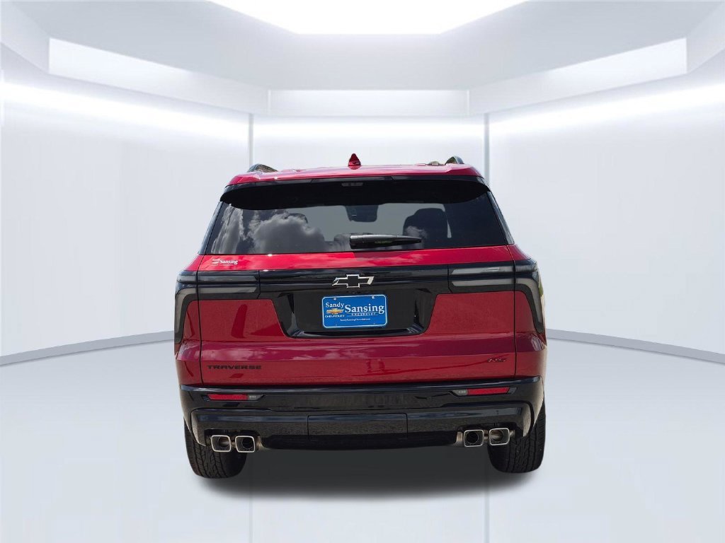 New 2026 Chevrolet Traverse RS w/ LPO, Floor Liner Package FWD image 5