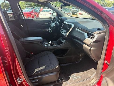 Used 2023 GMC Acadia SLE w/ Driver Convenience Package FWD image 32