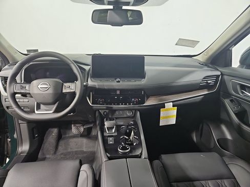 New 2026 Nissan Rogue Platinum AWD/4WD image 12